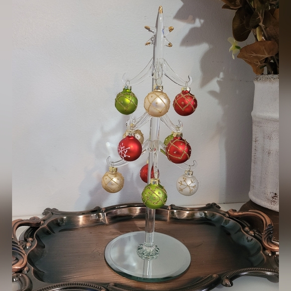 Acrylic Christmas Tree "Better Living Design " 12 Ornaments - Picture 2 of 8